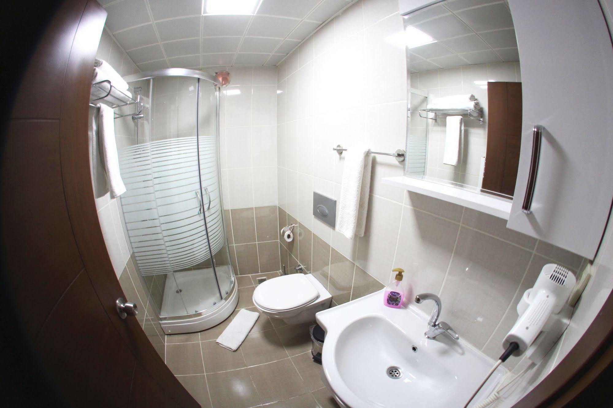 Hotel دوزجي المظهر الخارجي الصورة